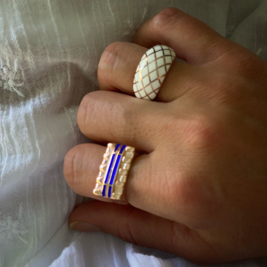 Personalized Adornment - The ring enhances the model&#39;s style.