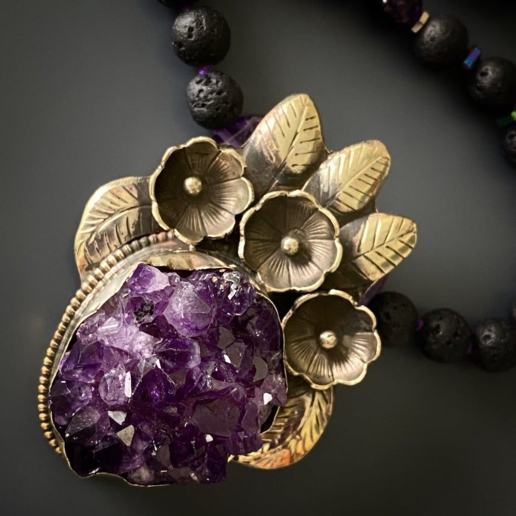 Spiritual Amethyst Necklace, a unique and meaningful accessory for inner peace and well-being.