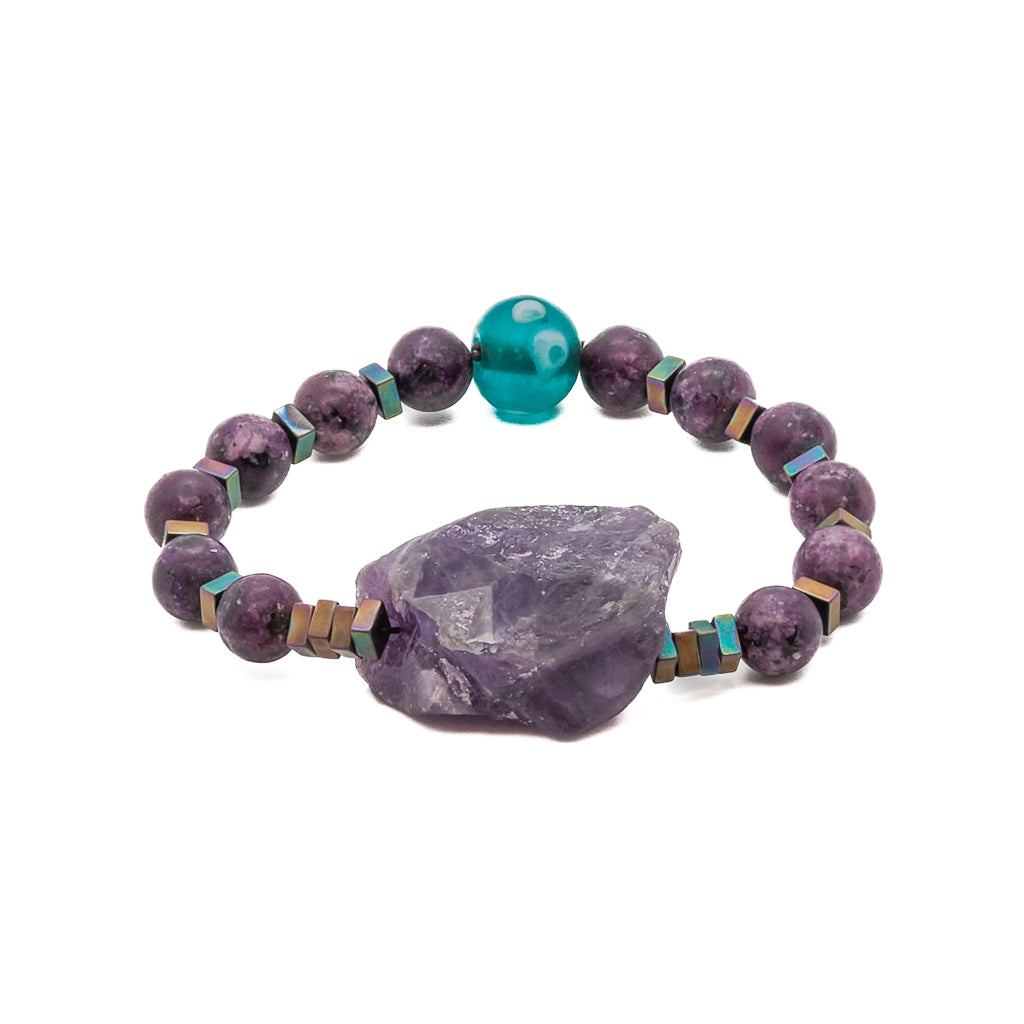 Experience the healing energy of amethyst with our Amethyst Healing Bracelet