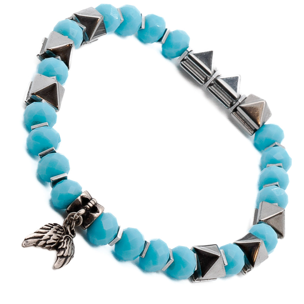 Keep your guardian angel close with this beautiful Angel Wings Anklet, featuring stunning blue crystal beads and silver accents