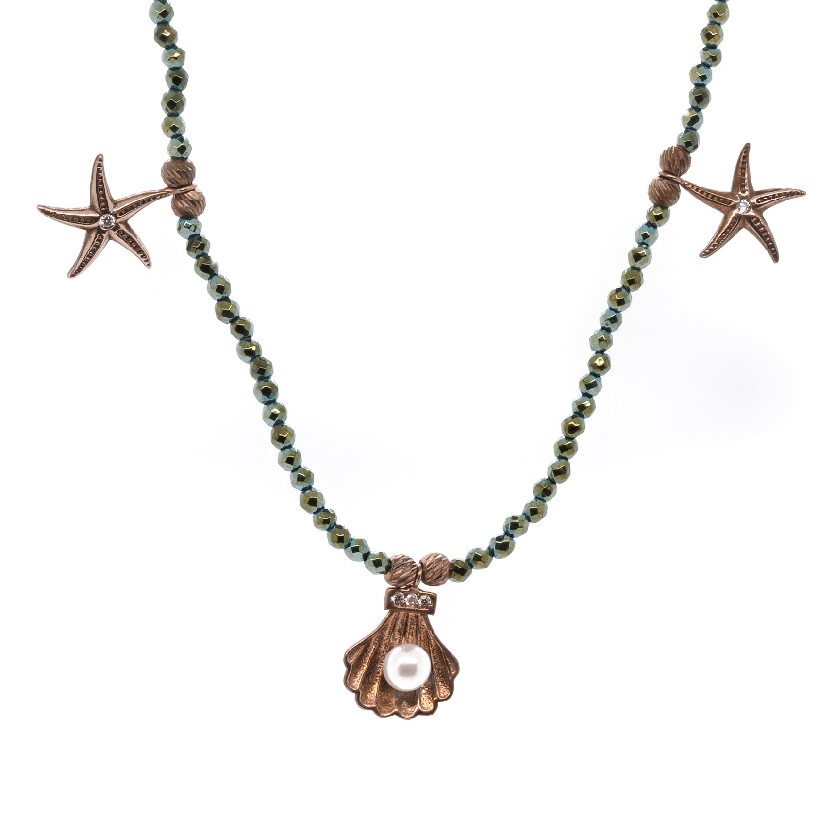 Elevate your beach look with the beautiful Beach Day Necklace