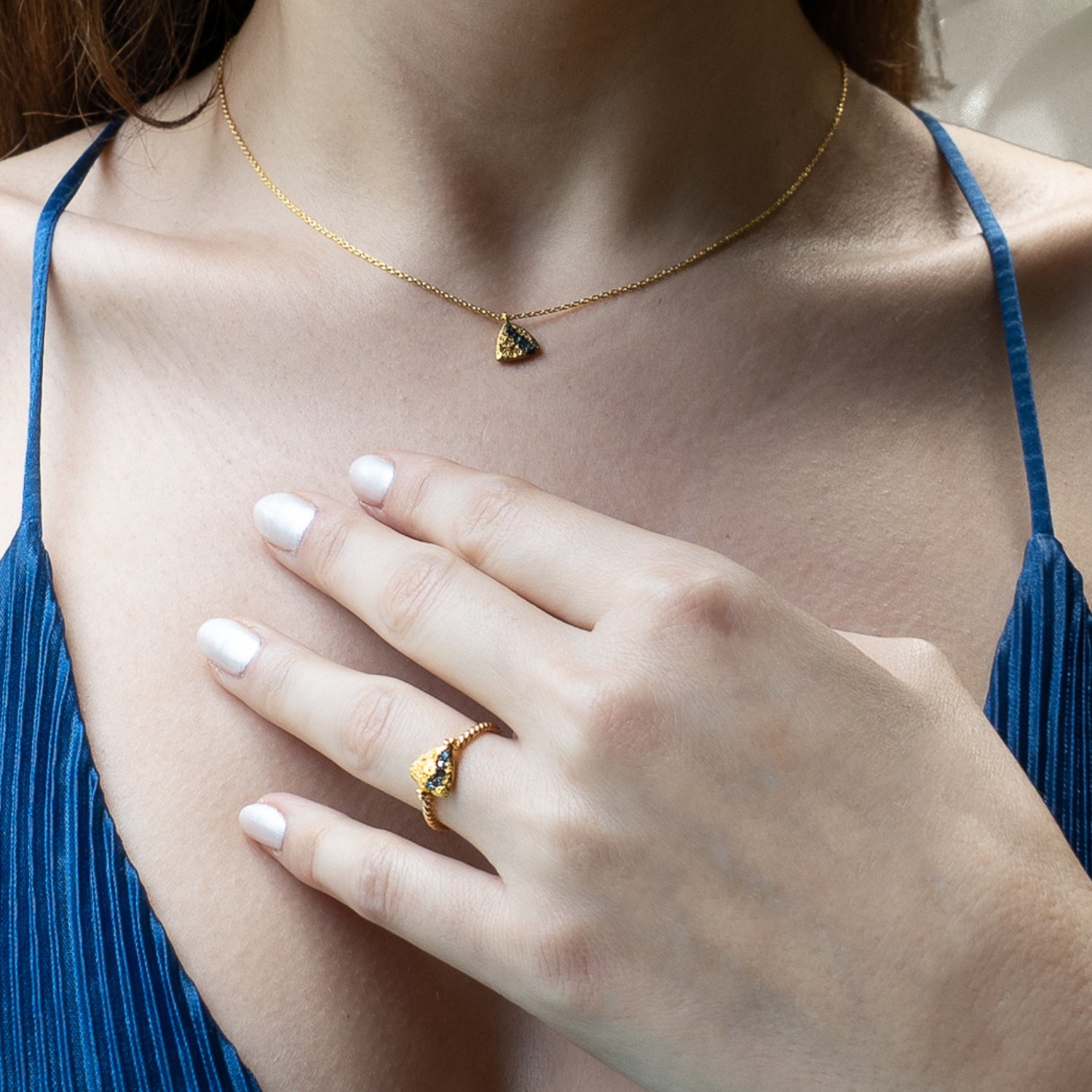 Model Wearing Nature Triangle Gold Diamond Necklace - Elegant and captivating on any neckline.
