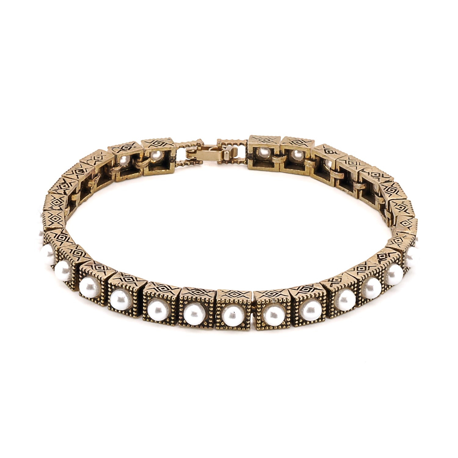 The lustrous Pearl Tennis Bracelet, featuring high-quality bronze links.