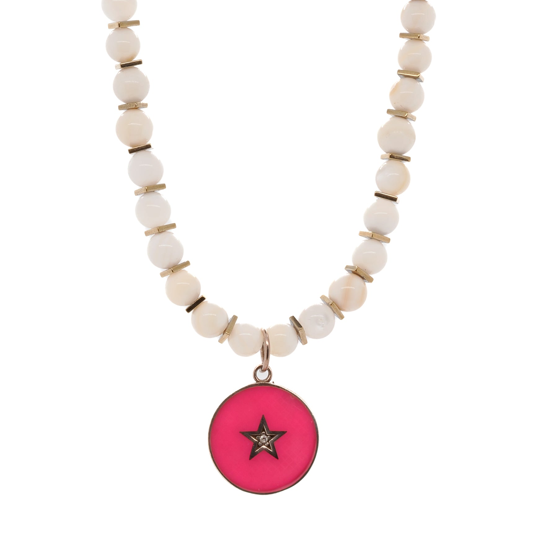 Experience the elegance of the Pink Star White Choker Necklace, adorned with tridacna stones and a rose gold plated pink enamel star charm.