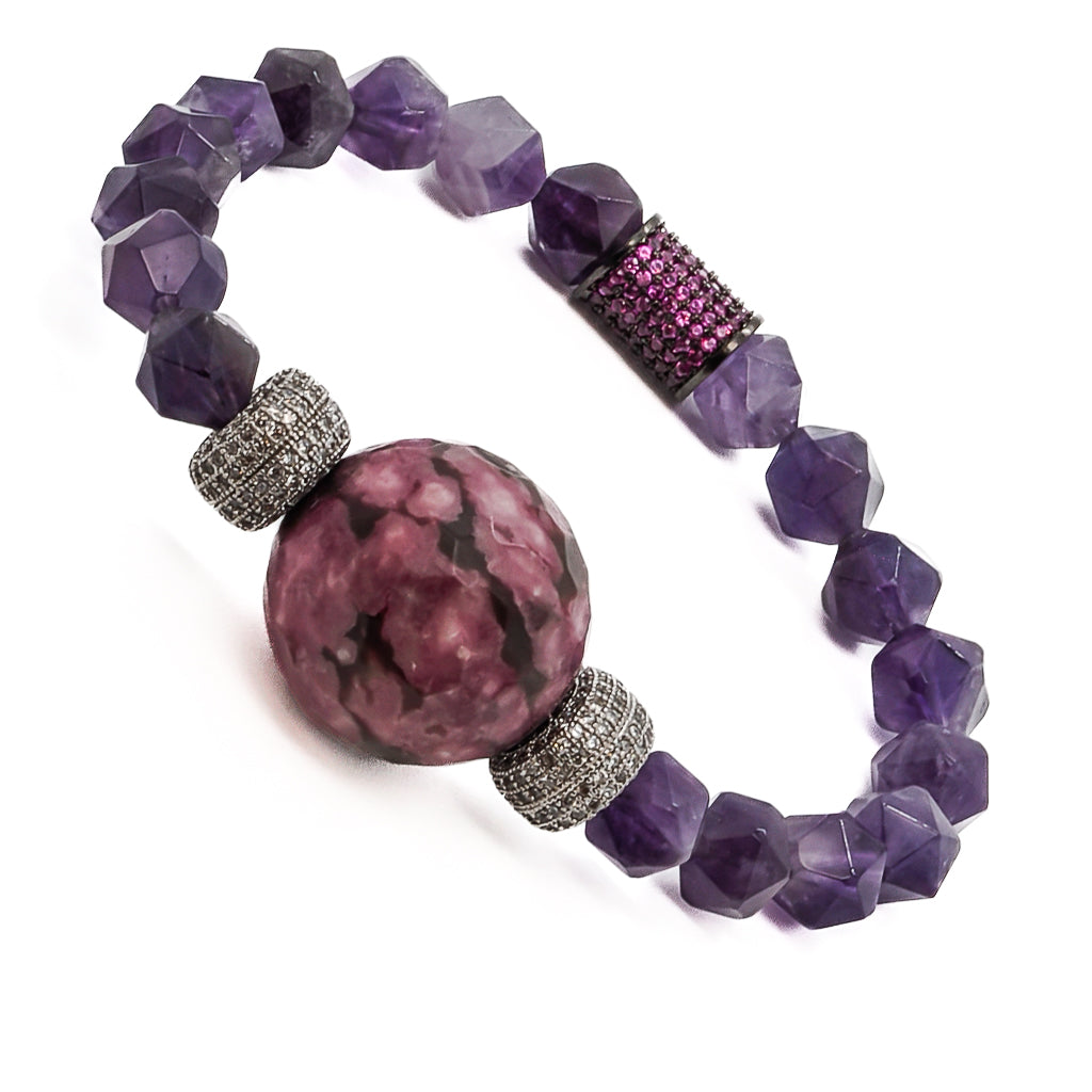 Experience the beauty and spirituality of the Stylish Women Bracelet, crafted with healing amethyst stones and a touch of glamour.