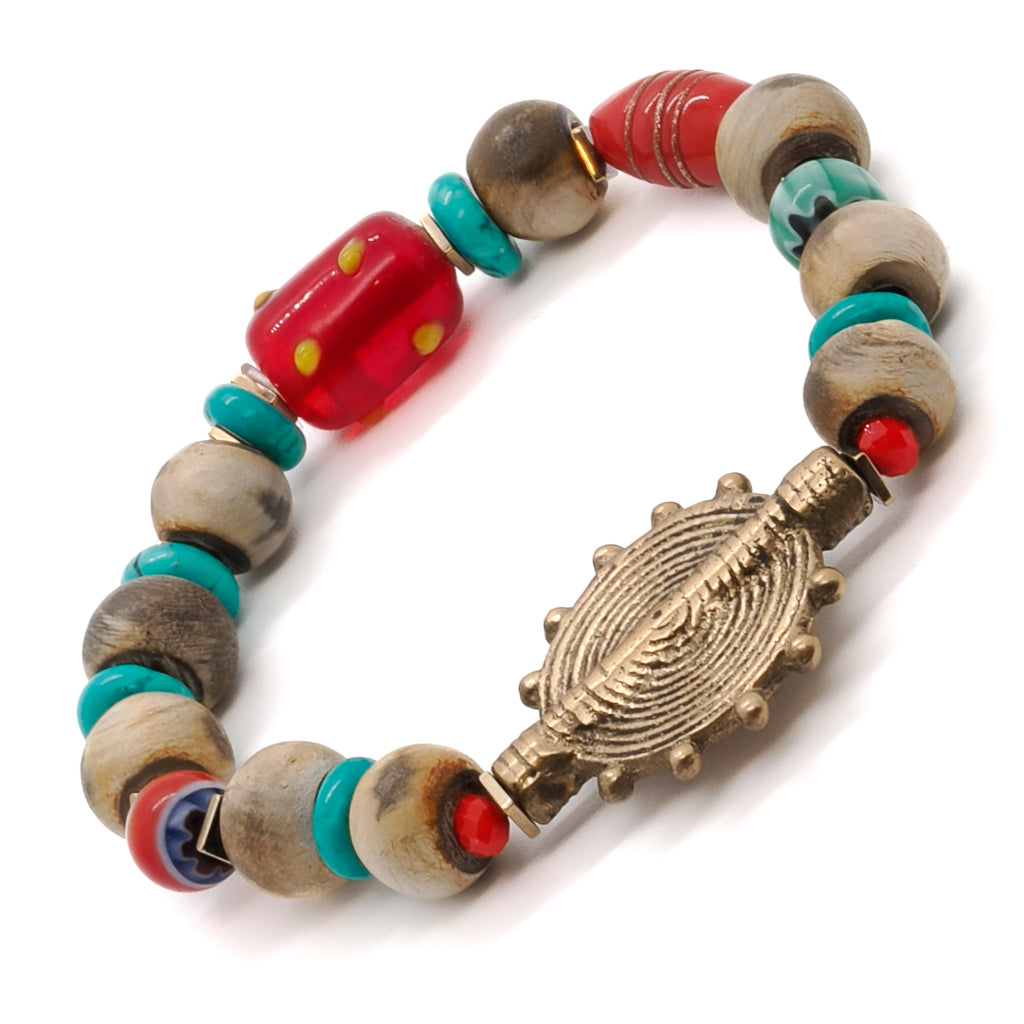 Explore the artistry of the Tibetan Ethnic Bracelet, a handcrafted piece that captures the essence of ethnic charm and tradition.