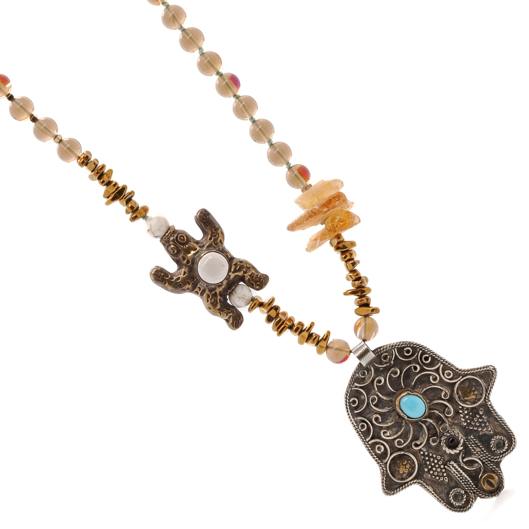 Show off your love for turtles with the Turtle Necklace, a symbol of wisdom and endurance.